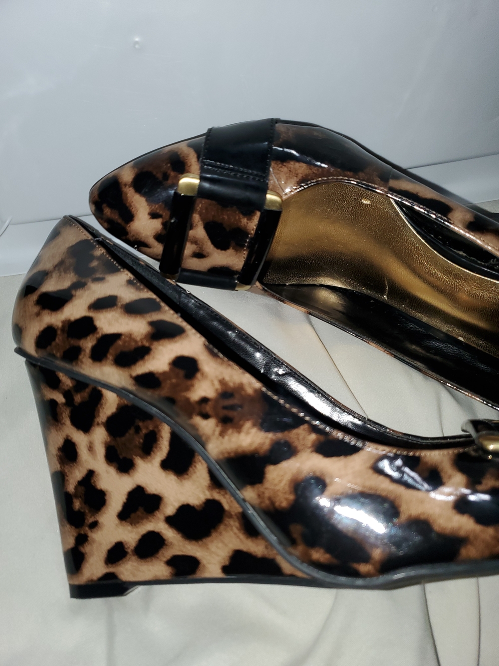 Nine West Leopard Print Wedge Pumps W/Black Gold Accent
